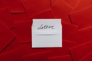Handwritten holiday cards revive old traditions