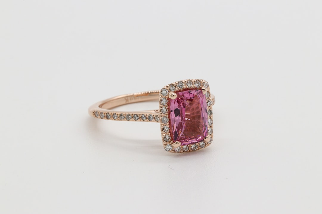 Bold Jewelry Trends That Complement Couture
